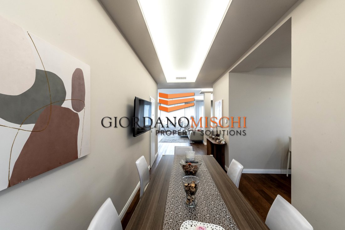 Apartment in Centro Storico, Monza, Lombardy 3 - 19012573