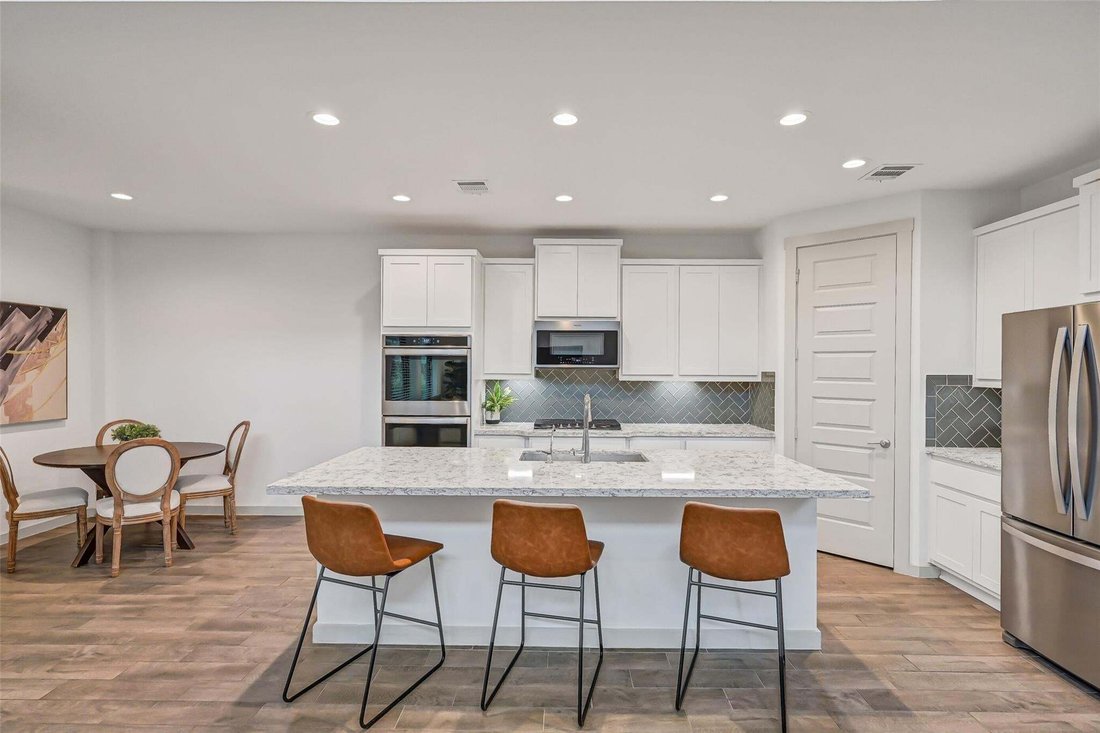 House in Friendswood, Texas, United States 2 - 19014439