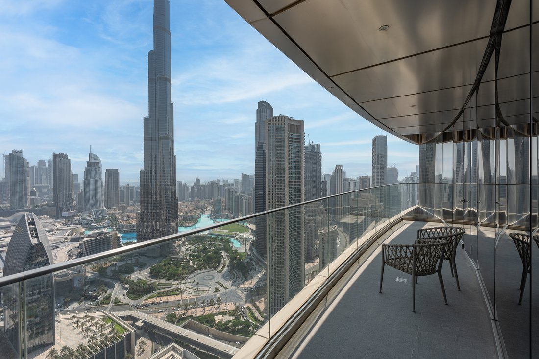 Apartment in Downtown Dubai, Dubai, United Arab Emirates 1 - 19010773