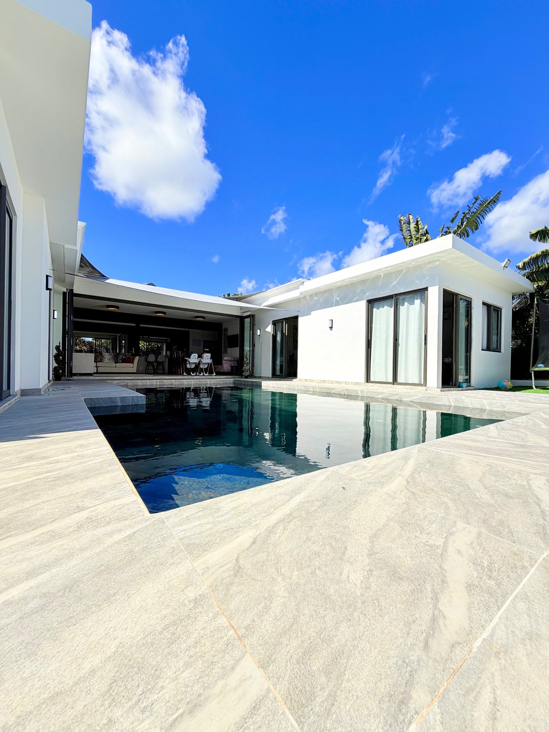 Villa in Grand Baie, Rivière du Rempart District, Mauritius 1 - 18457429