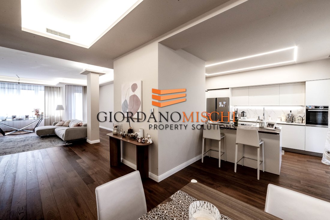 Apartment in Centro Storico, Monza, Lombardy 2 - 19012573