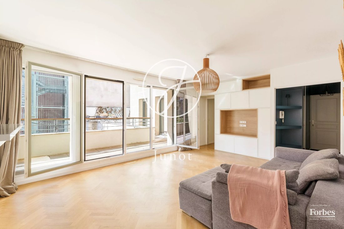 Apartment in Lorette-Martyrs, Paris 9e Arrondissement, Paris 4 - 19010917