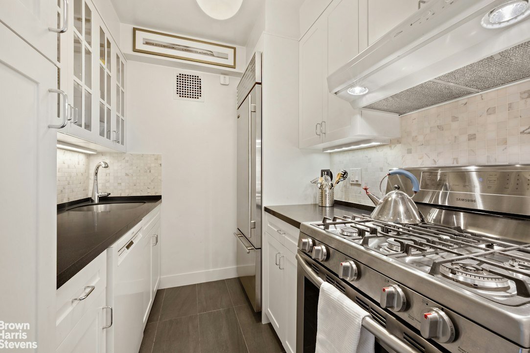 Co Op in New York, New York, United States 3 - 19013210