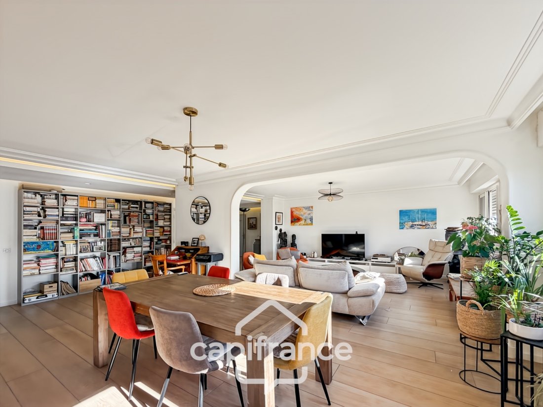 Apartment in Hyeres, Provence-Alpes-Côte d'Azur, France 1 - 19010954