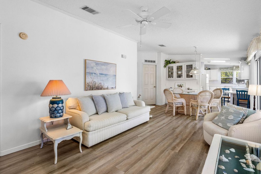 Co Op in Boynton Beach, Florida, United States 5 - 19011758