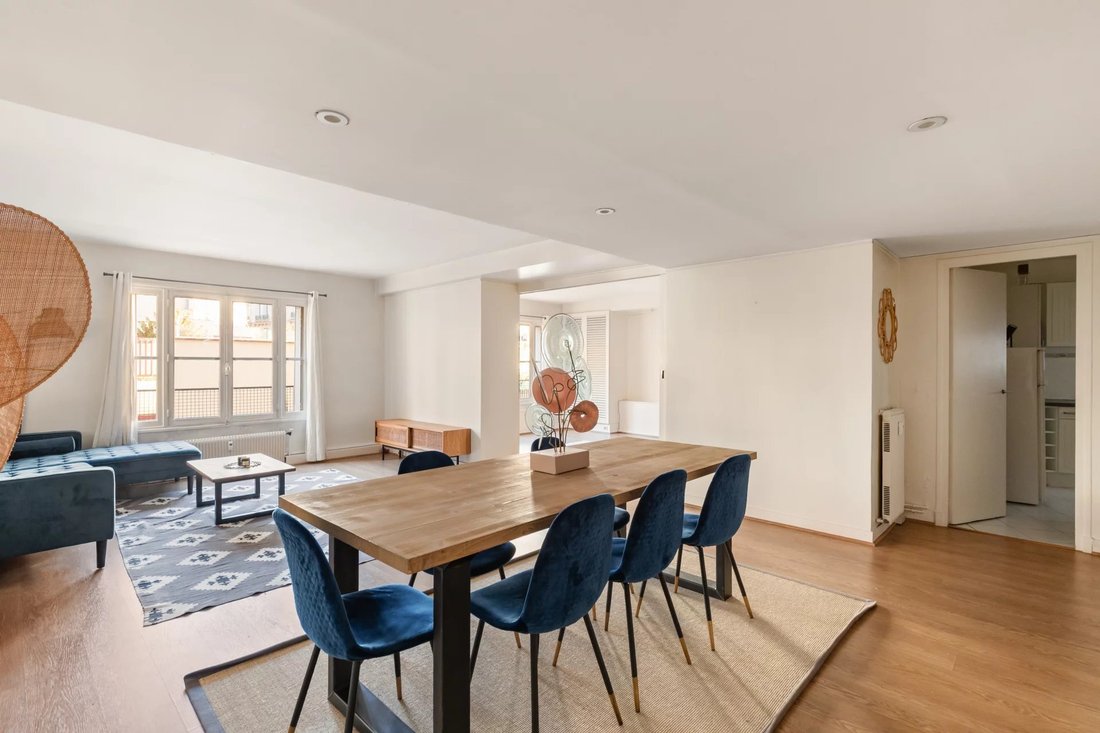 Apartment in Pereire-Malesherbes, Paris 17e Arrondissement, Paris 2 - 19010952