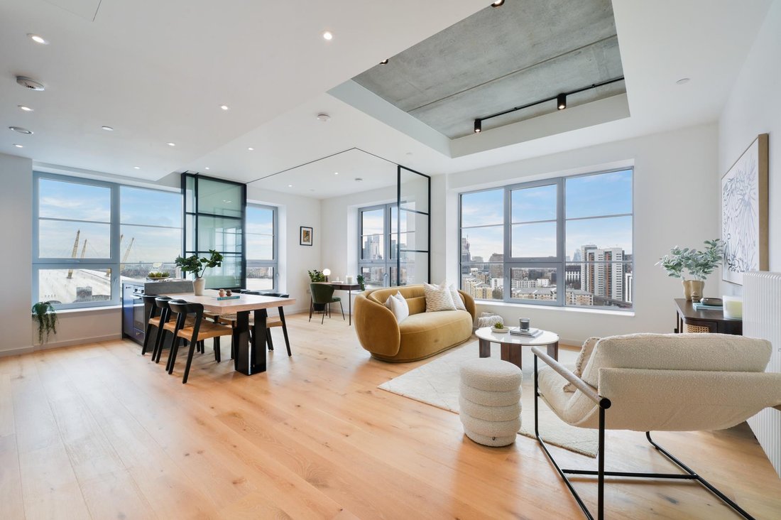 Apartment in Canning Town, Newham, England 1 - 19009338