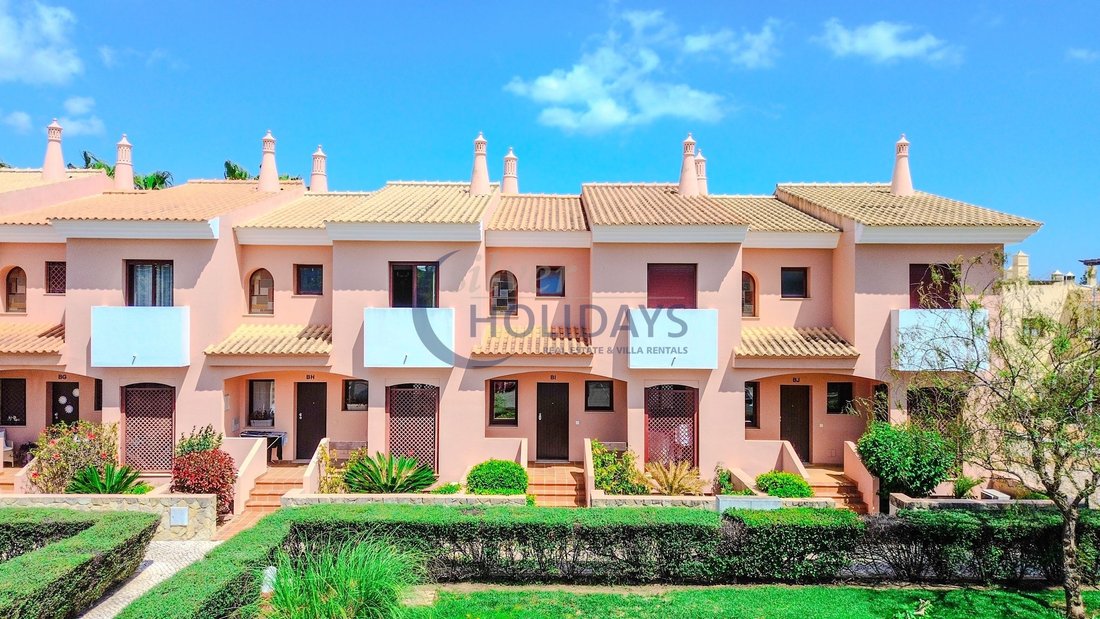 Townhouse in Alcantarilha, Algarve, Portugal 2 - 19015289