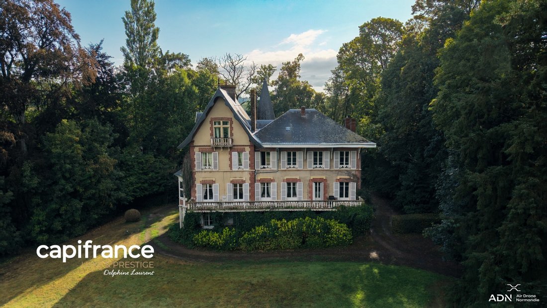 Castillo en Cresseveuille, Normandía, Francia 1 - 19011048
