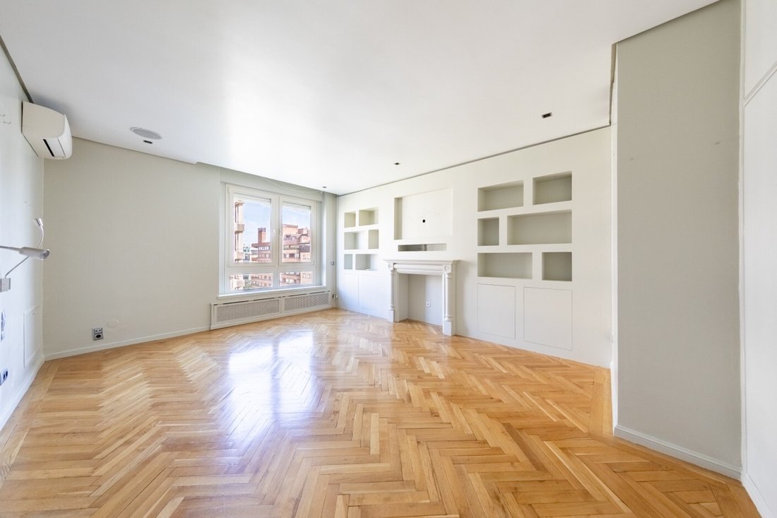 Apartment in Barrio Salamanca, Madrid, Spain 2 - 19014662