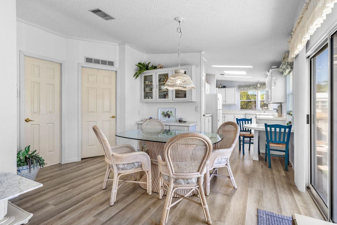 Co Op in Boynton Beach, Florida, United States 4 - 19011758