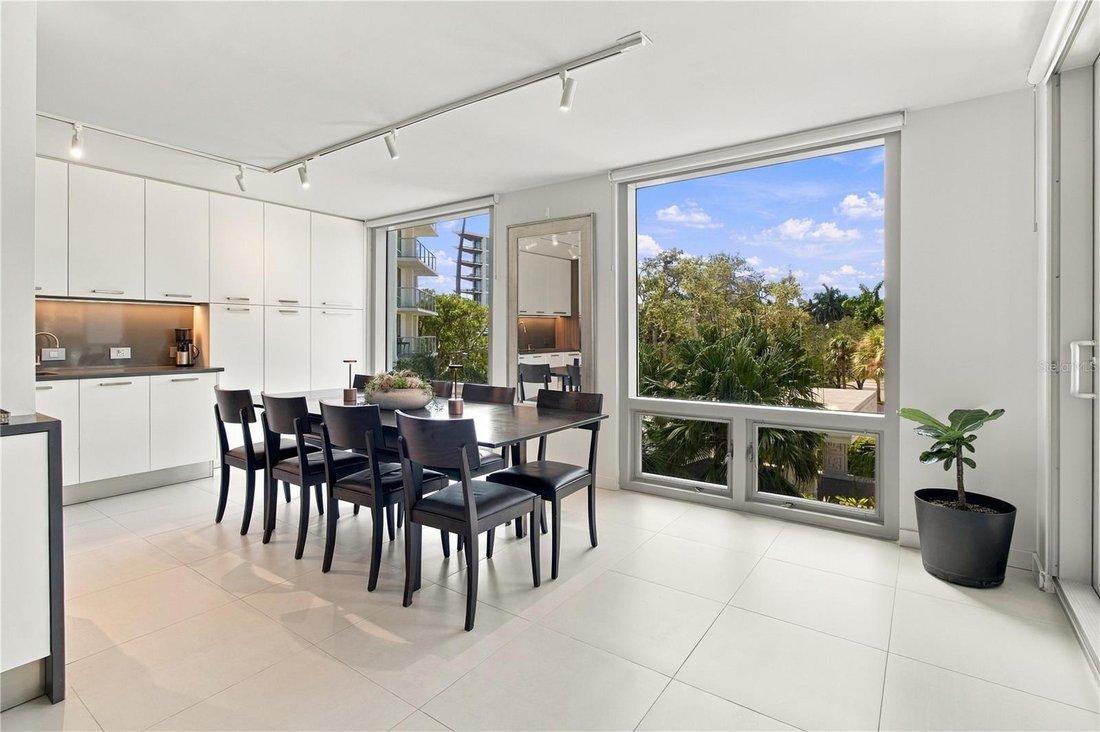 Condo in Sarasota, Florida, United States 3 - 19009499
