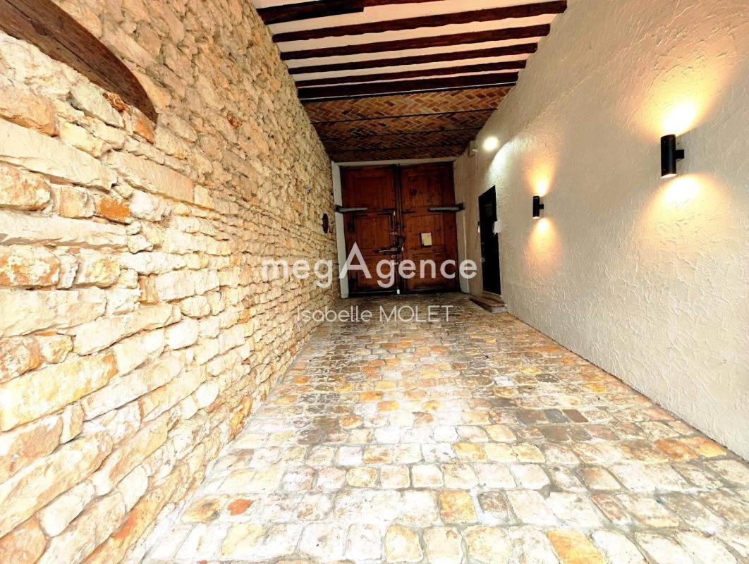 House in Centre, Melun, France 2 - 19010819