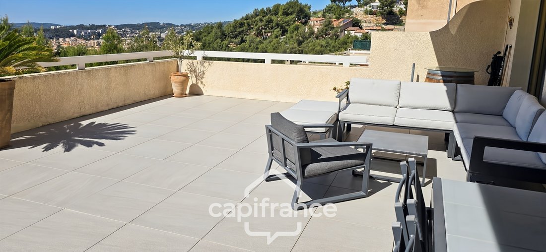 Apartment in Aguillon, Toulon, France 5 - 19011213