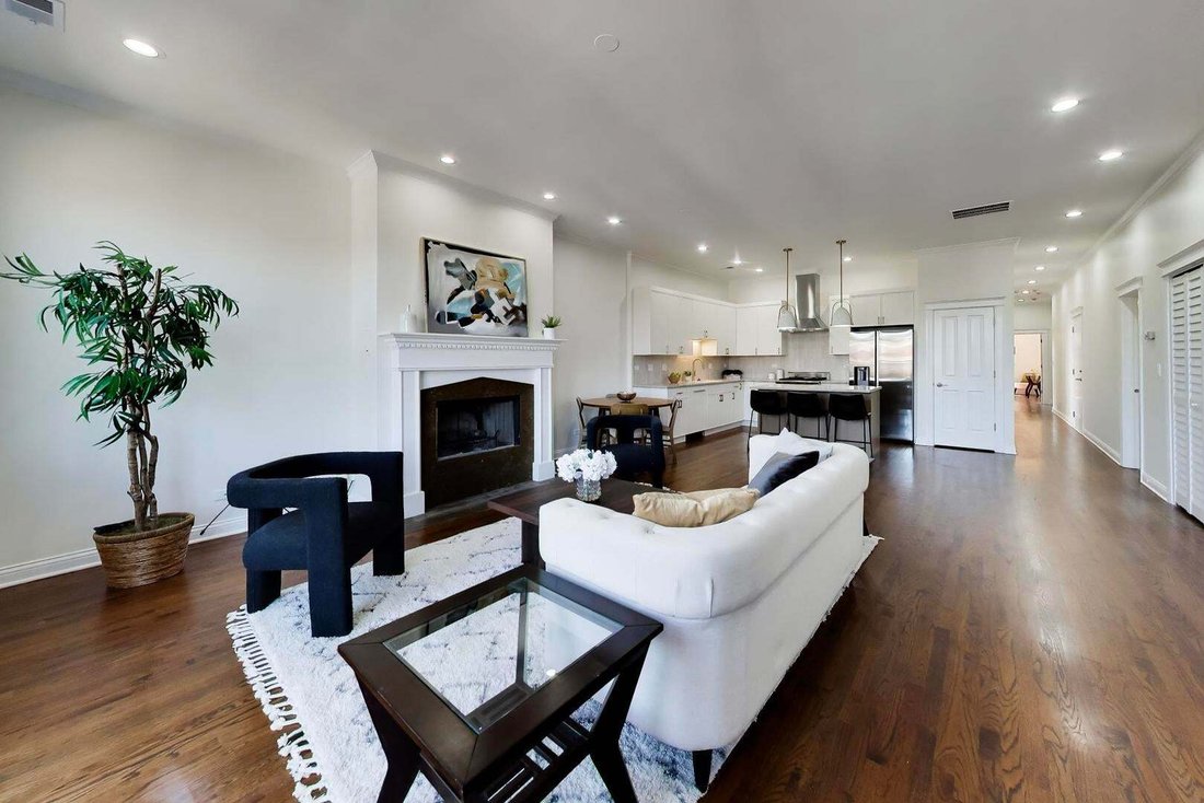 Condo in Chicago, Illinois, United States 3 - 19010105