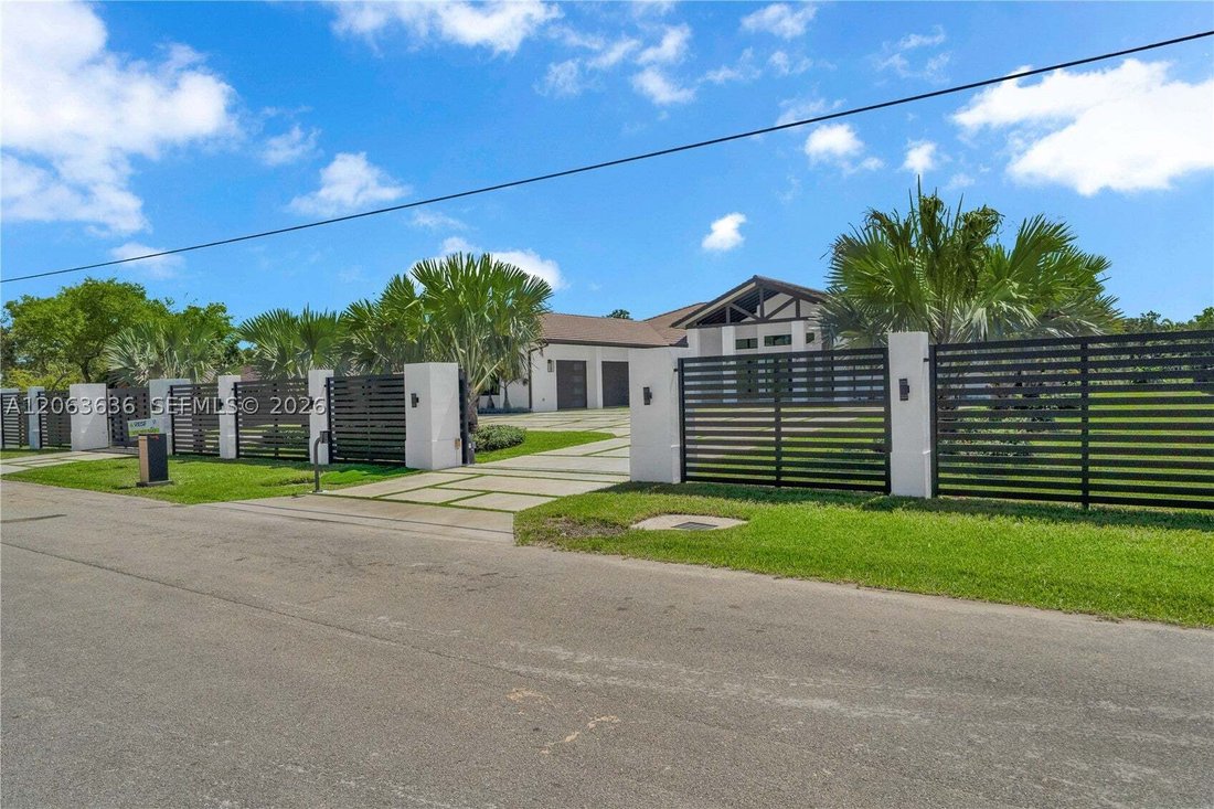 House in Southwest Ranches, Florida, United States 4 - 18600999