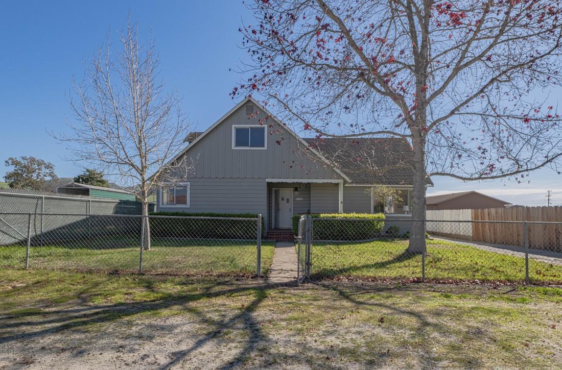 House in Salinas, California, United States 1 - 19012729