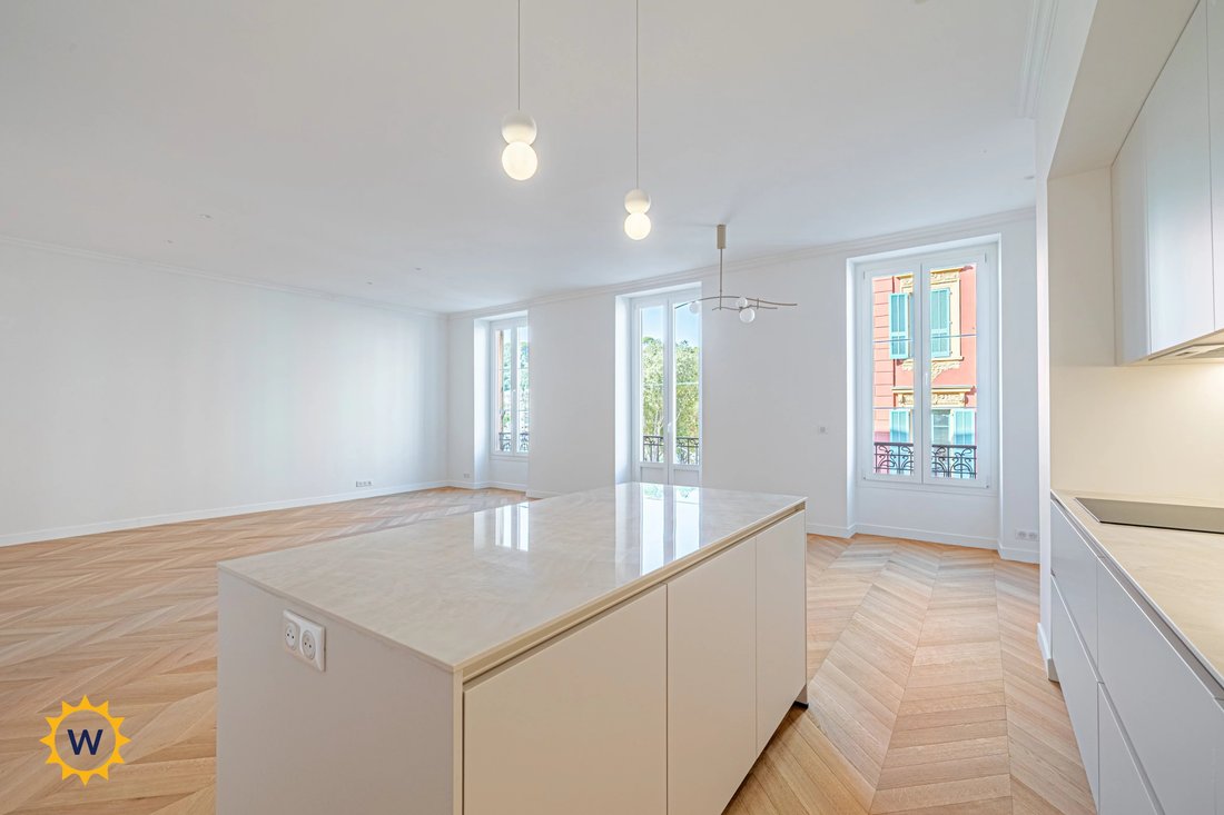Apartment in Le Port, Nice, France 5 - 19010989