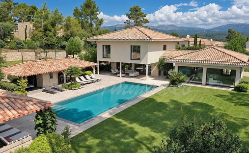 Villa en Tourrettes, Provenza-Alpes-Costa Azul, Francia 1