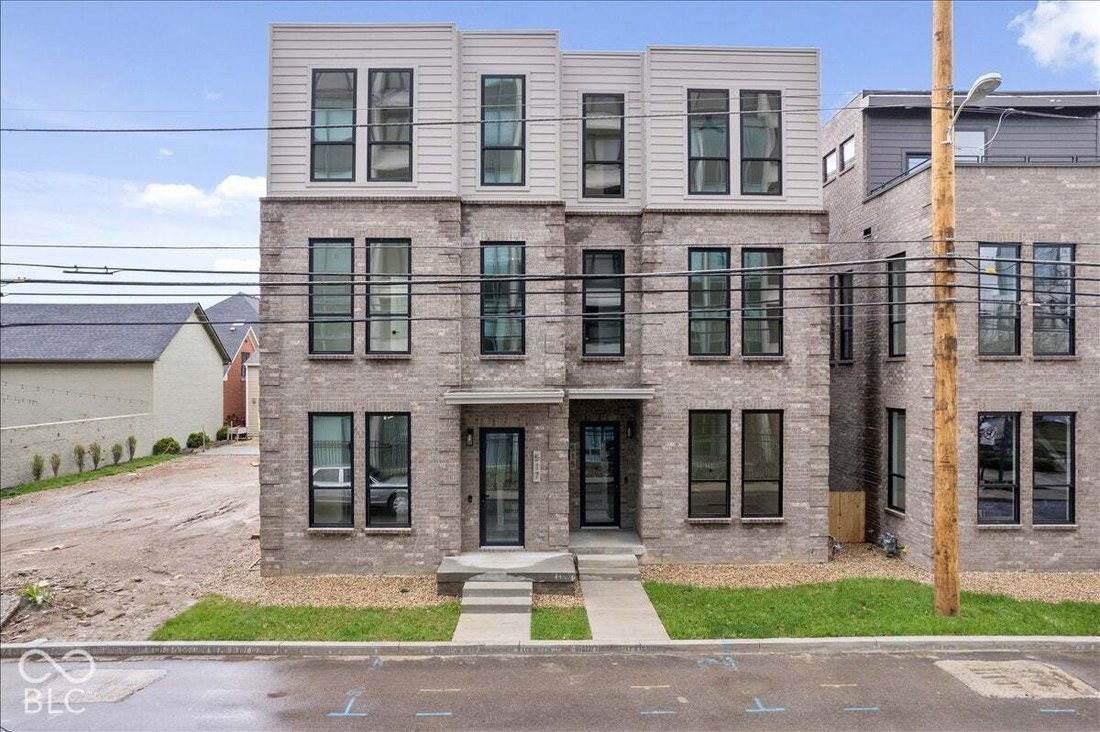 House in Indianapolis, Indiana, United States 4 - 19011995
