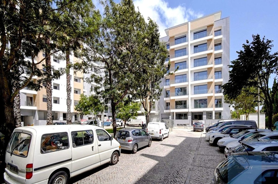Apartment in Carcavelos e Parede, Lisbon, Portugal 2 - 19015562