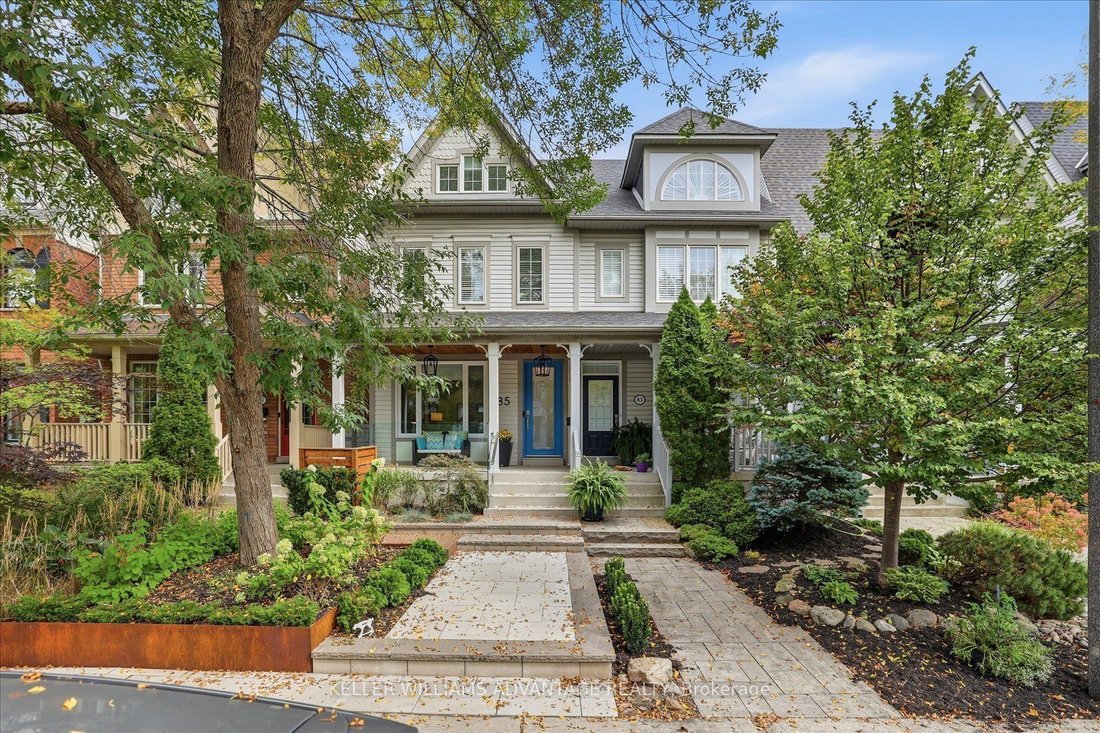House in Toronto, Ontario, Canada 1 - 19009986