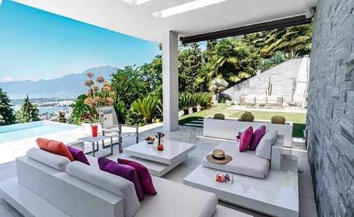 Villa in Brione sopra Minusio, Ticino, Switzerland 1