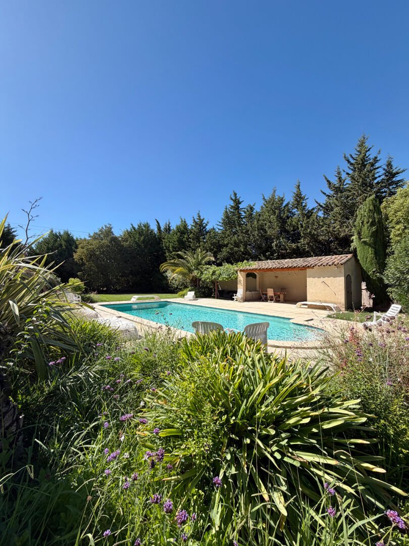 Villa in Châteaurenard, Provence-Alpes-Côte d'Azur, France 4 - 19015632