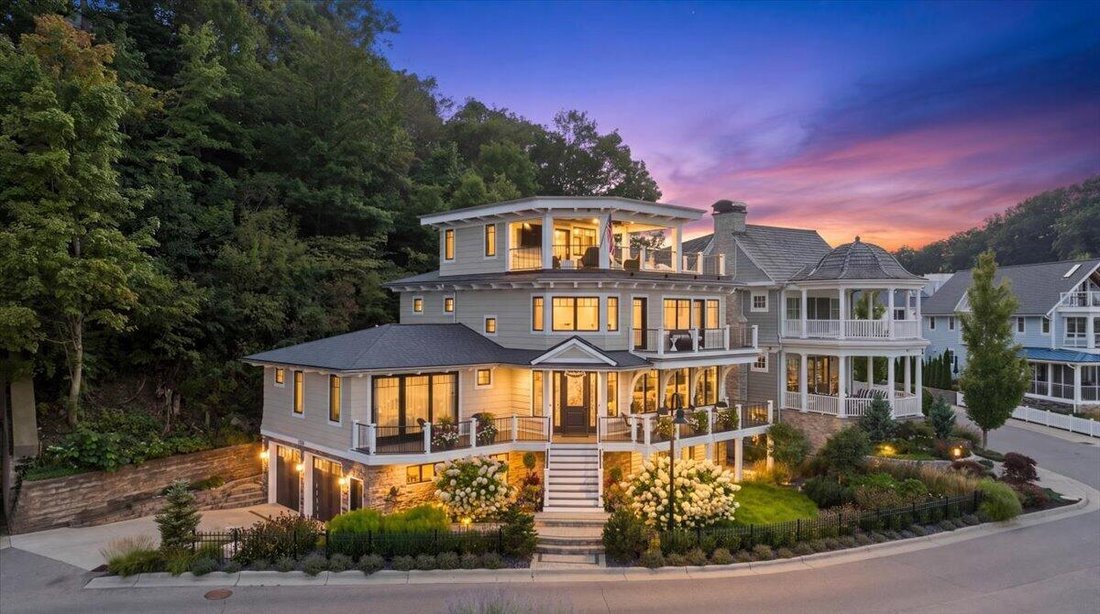 House in Holland, Michigan, United States 1 - 19013927