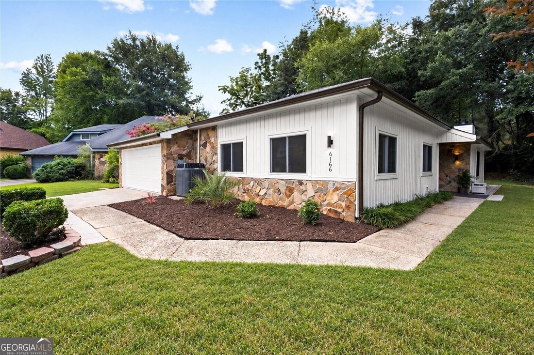 Casa en Peachtree Corners, Georgia, Estados Unidos 2 - 18638148
