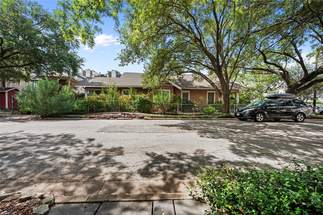 House in Houston, Texas, United States 5 - 18949290