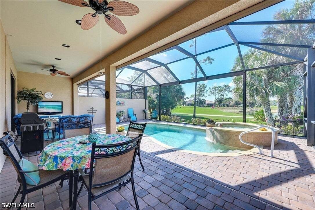 Naples, Florida, United States 1 - 19011339