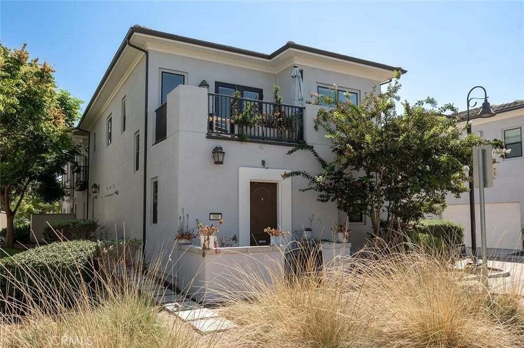 Condo in Irvine, California, United States 1 - 19013999
