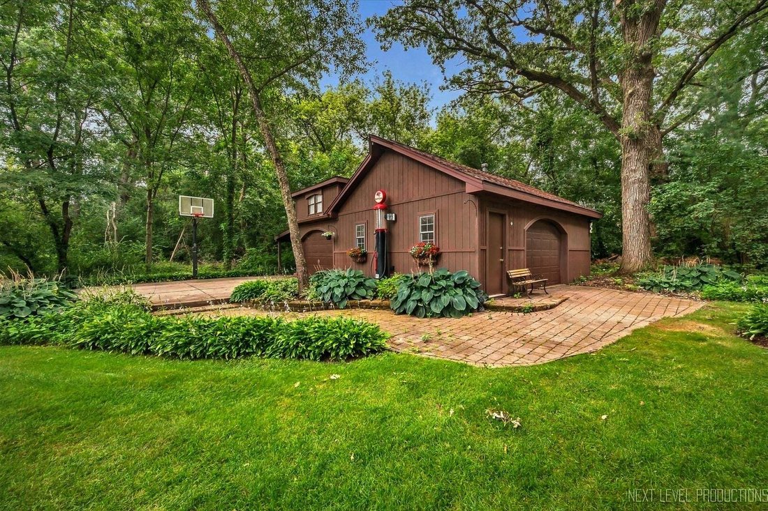 House in Campton Hills, Illinois, United States 2 - 19013314
