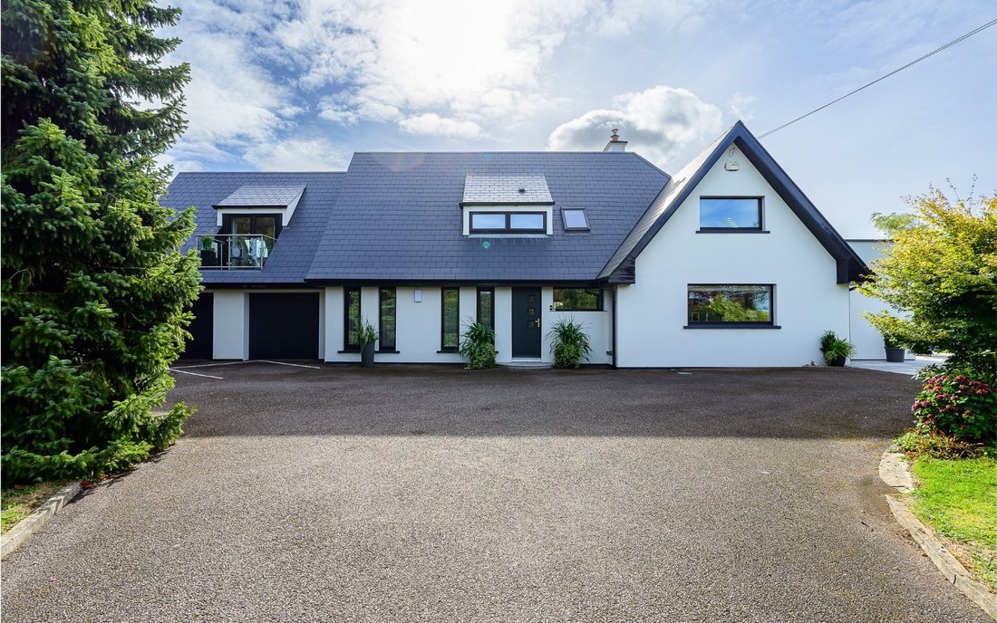 House in Midleton, County Cork, Ireland 2 - 19010418