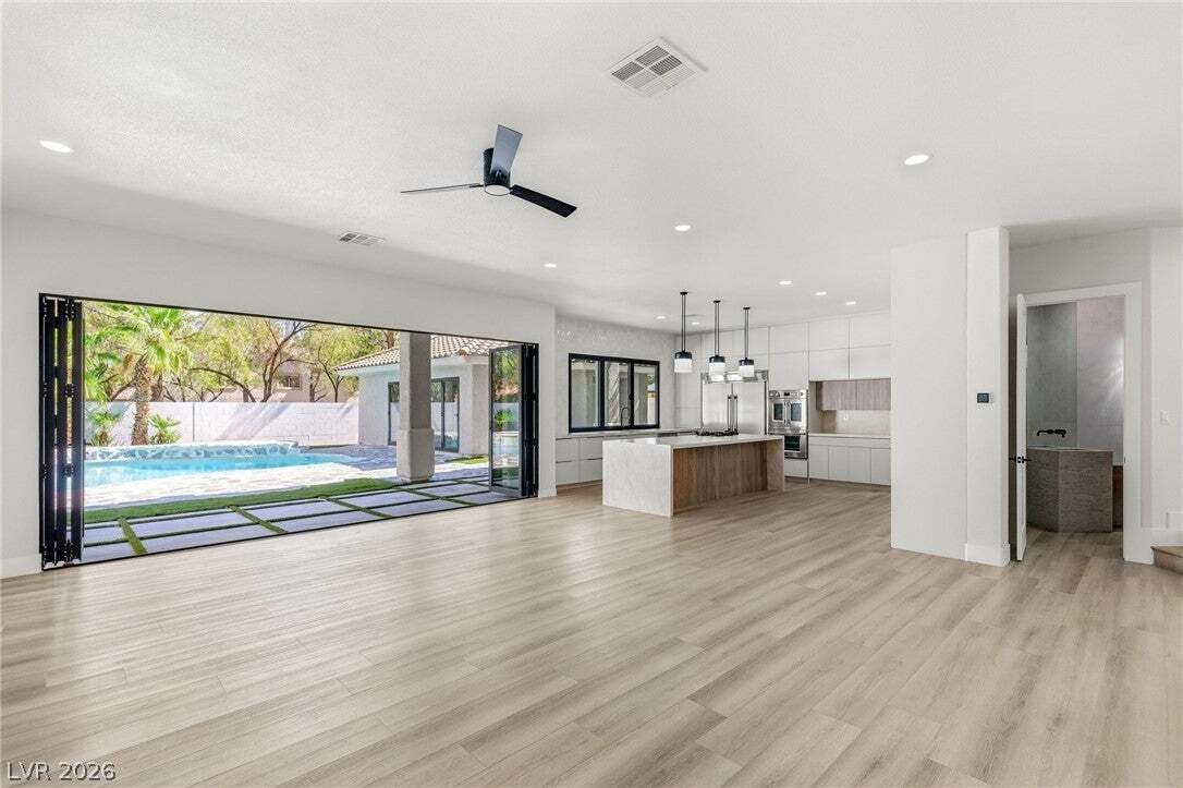 House in Las Vegas, Nevada, United States 3 - 19008948