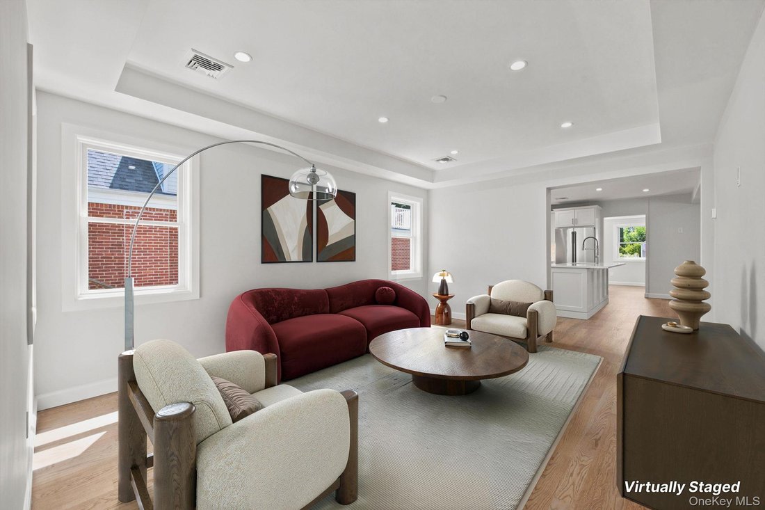 House in New Hyde Park, New York, United States 4 - 18508841