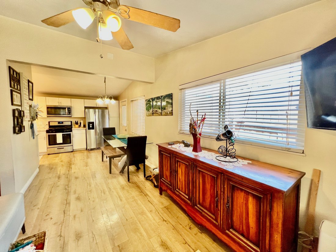 House in Corona, California, United States 5 - 19011801