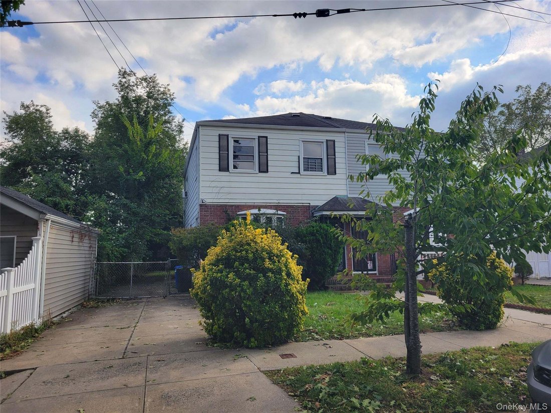 House in New York, New York, United States 1 - 19009241