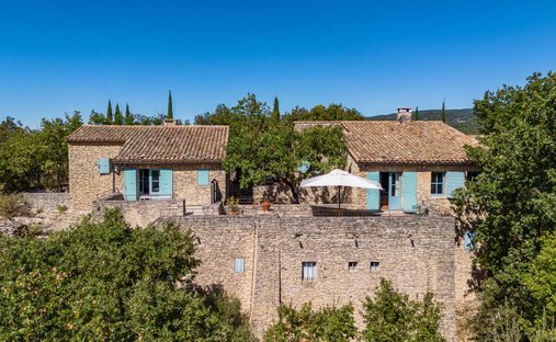 Anwesen in Gordes, Provence-Alpes-Côte d'Azur, Frankreich 1