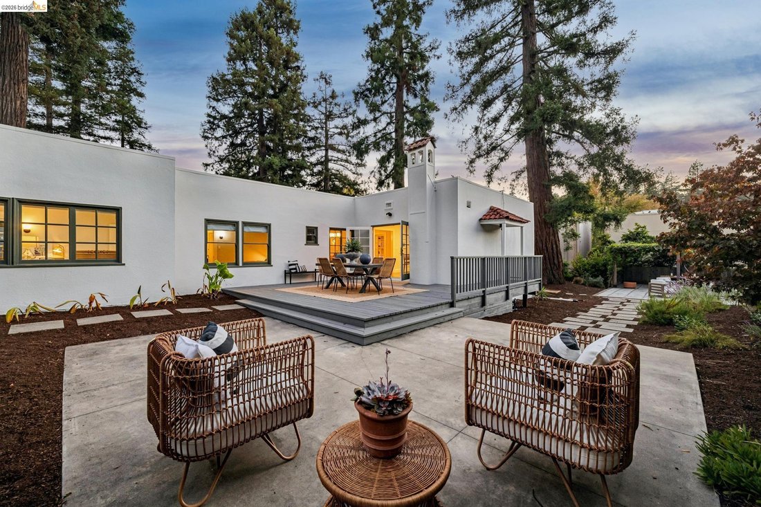 House in Oakland, California, United States 2 - 19012735