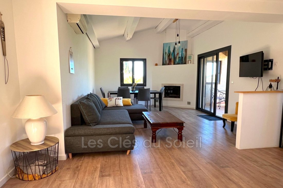 Villa en Le Revest-les-Eaux, Provenza-Alpes-Costa Azul, Francia 4 - 19010382
