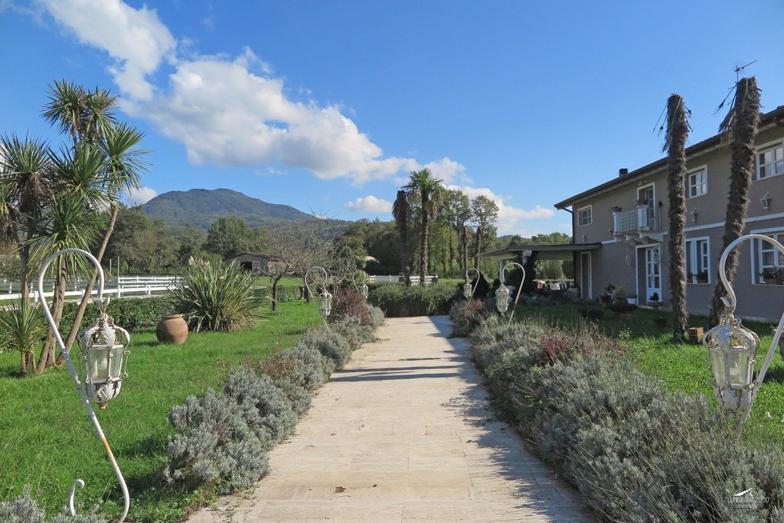 Villa in Villafranca in Lunigiana, Tuscany, Italy 4 - 19010969
