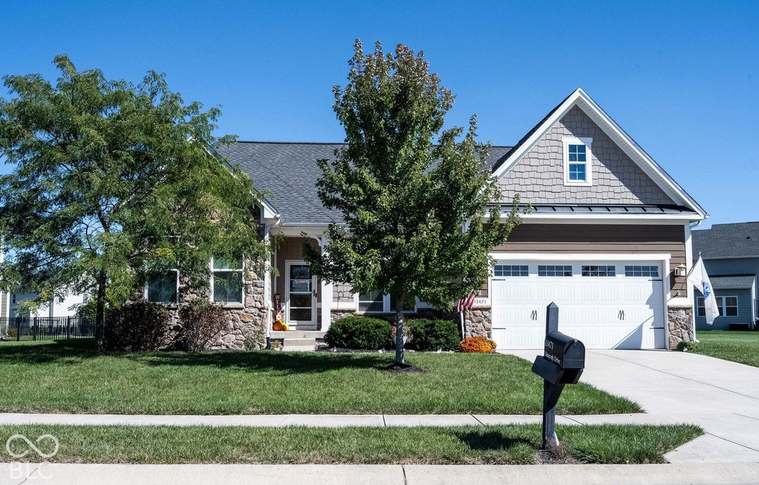 House in Fishers, Indiana, United States 1 - 19011989