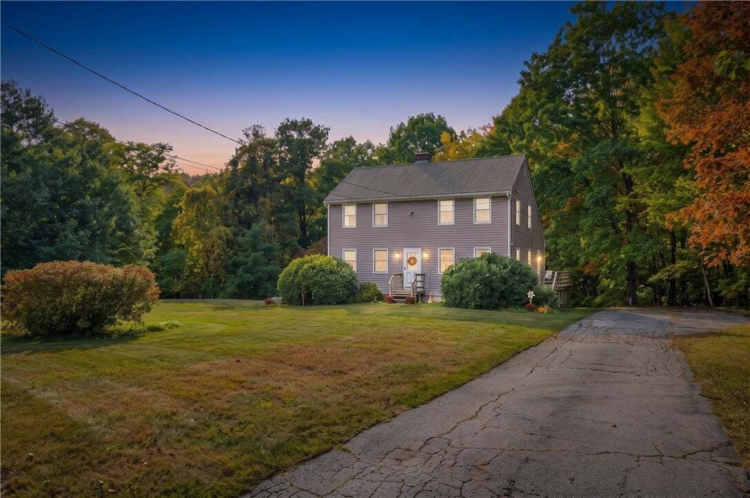 Casa en Burrillville, Rhode Island, Estados Unidos 1 - 19012532