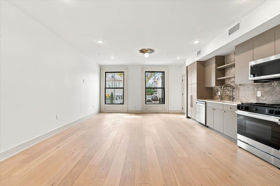 Condo in Jersey City, New Jersey, United States 2 - 19016076