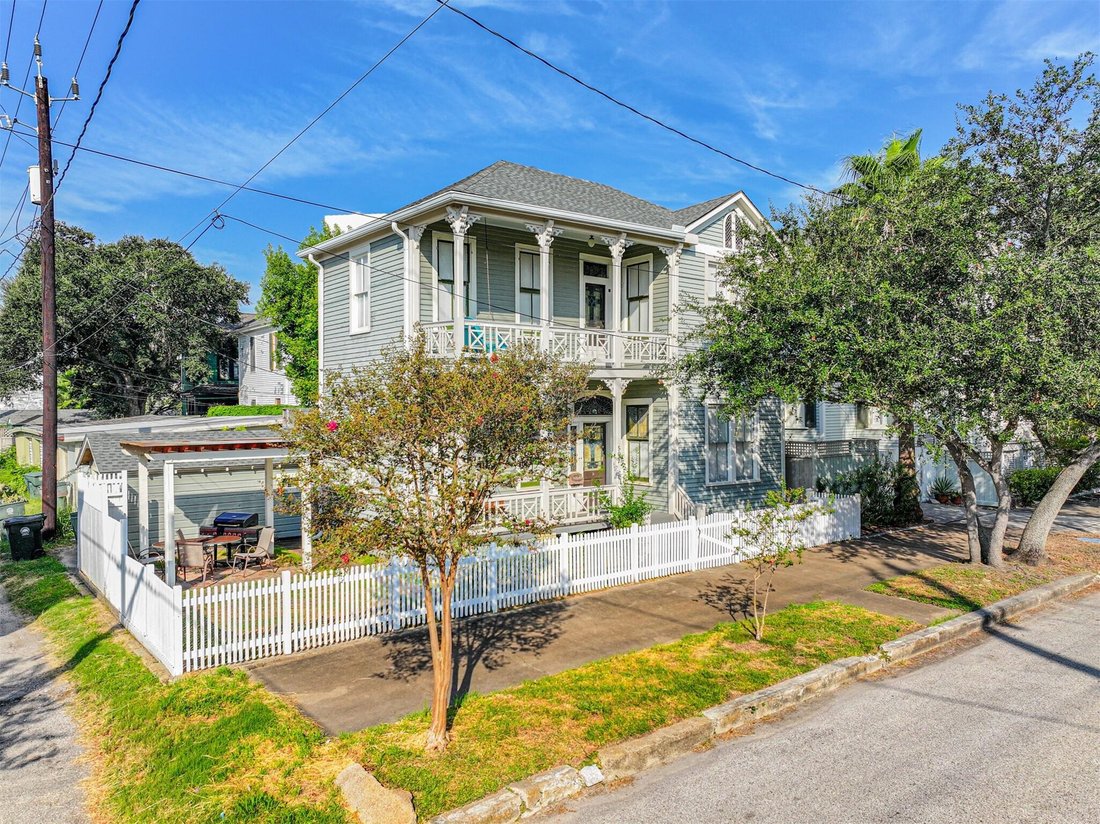 House in Galveston, Texas, United States 1 - 19014516