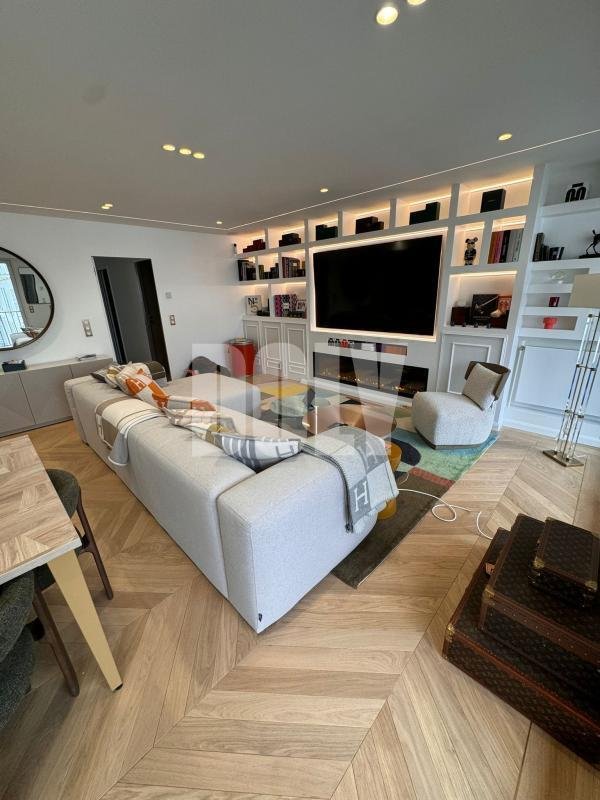 Apartment in Ile de la Jatte - Parc d'Orléans, Neuilly-sur-Seine, France 3 - 19011146