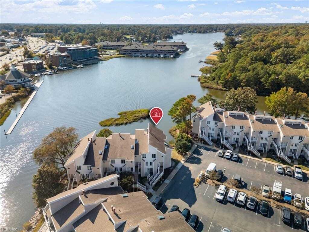 Condo in Virginia Beach, Virginia, United States 1 - 19009725