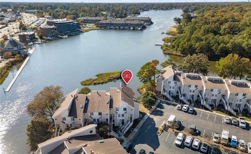 Condo in Virginia Beach, Virginia, United States 1